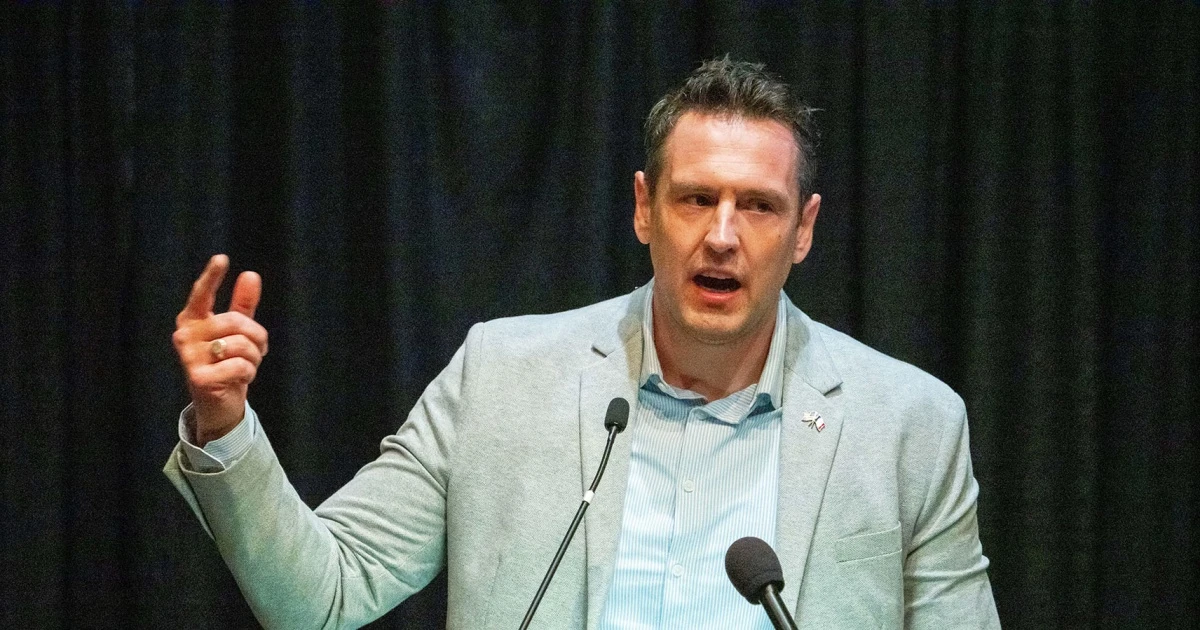 In Iowa primary for governor, Trump’s pick concedes to MAHA-backed candidate