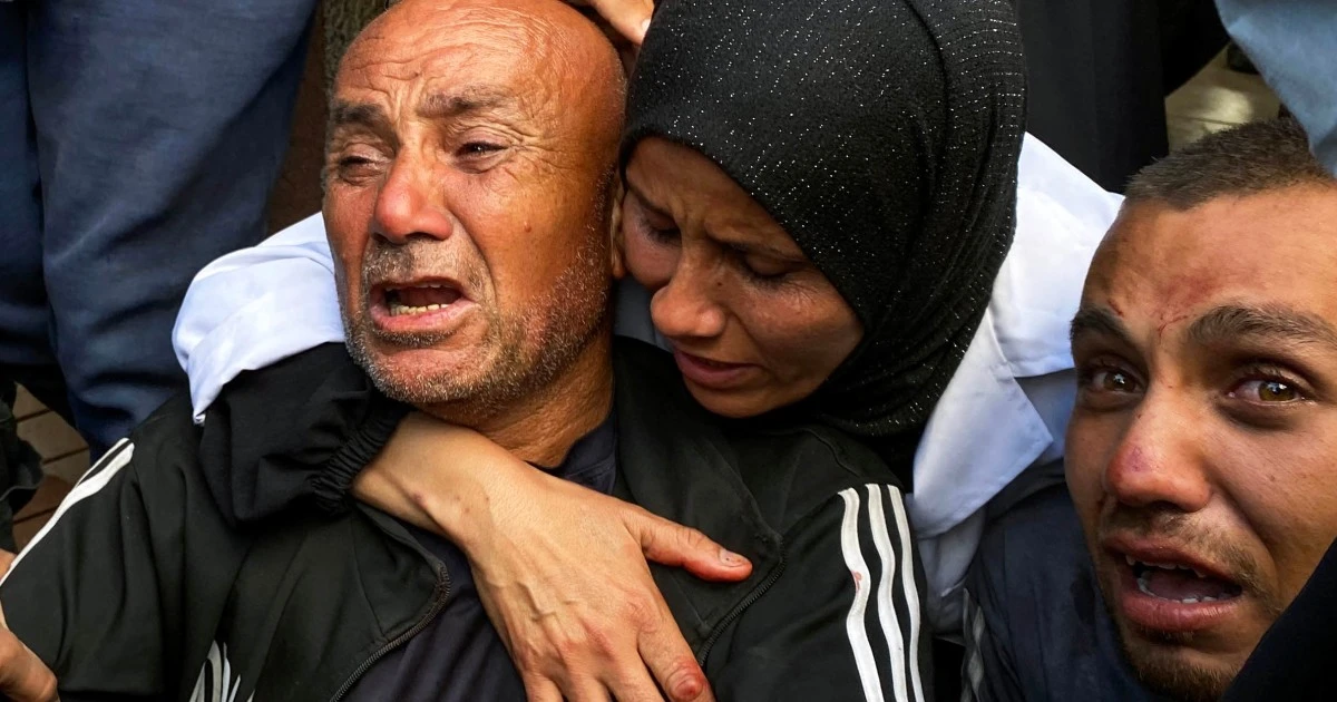 Israeli forces in Gaza kill 27 Palestinians seeking aid, health officials say