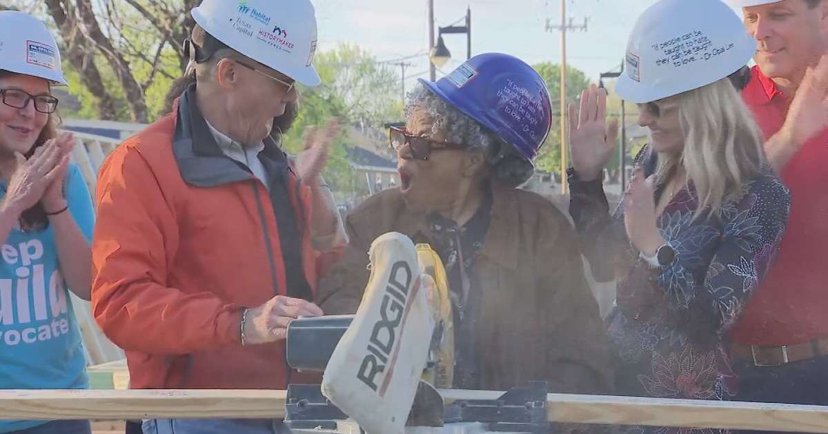 Civil rights icon Opal Lee receives new home