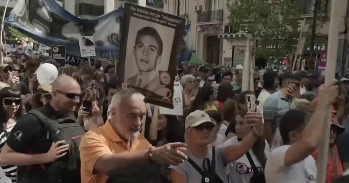 Argentinians push back against president's remarks on the Dirty War