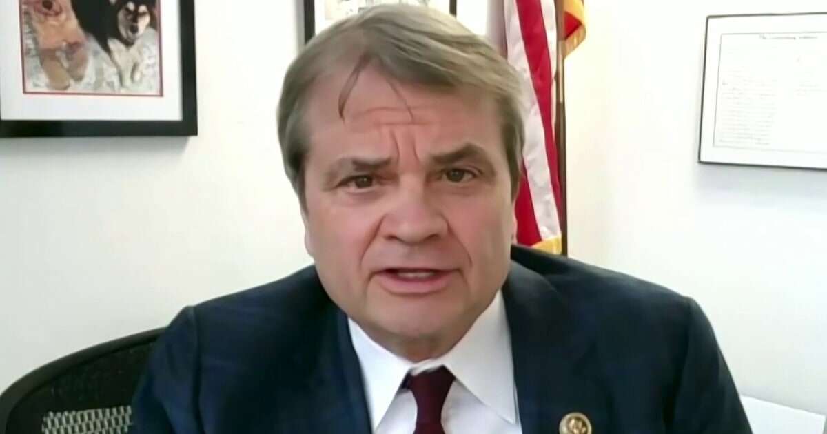 Johnson needs to compromise with Democrats to retain speakership, Rep. Quigley says