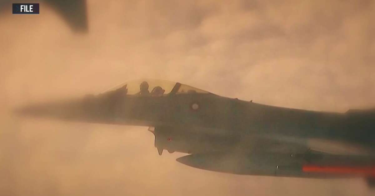 Ukrainian F-16 crashes during Russian missile attack