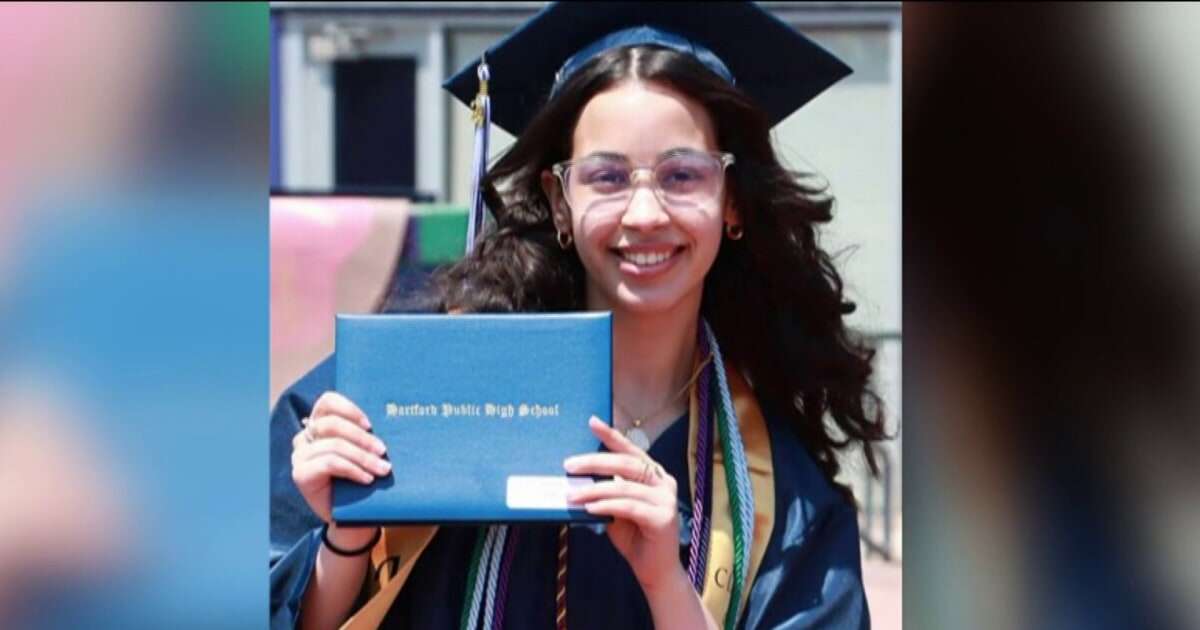 Woman sues Connecticut school system saying she can't read or write after graduating