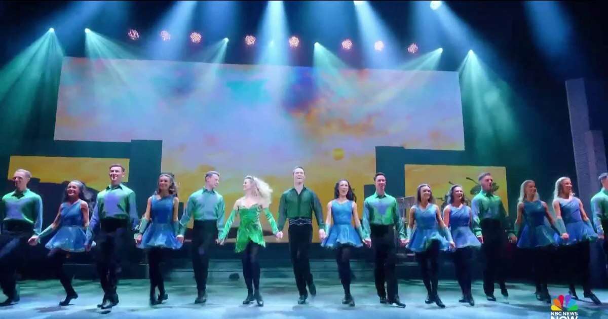 'Riverdance' celebrates 30 years with sibling stars    