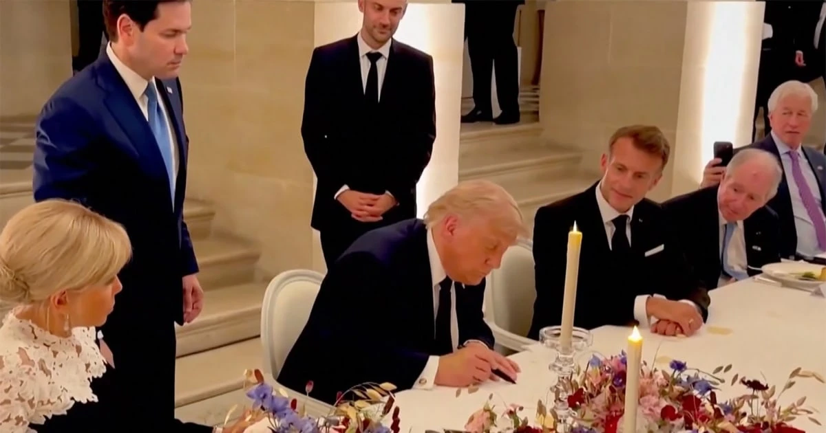 'This was not easy', Trump says while signing Iran MOU at Versailles