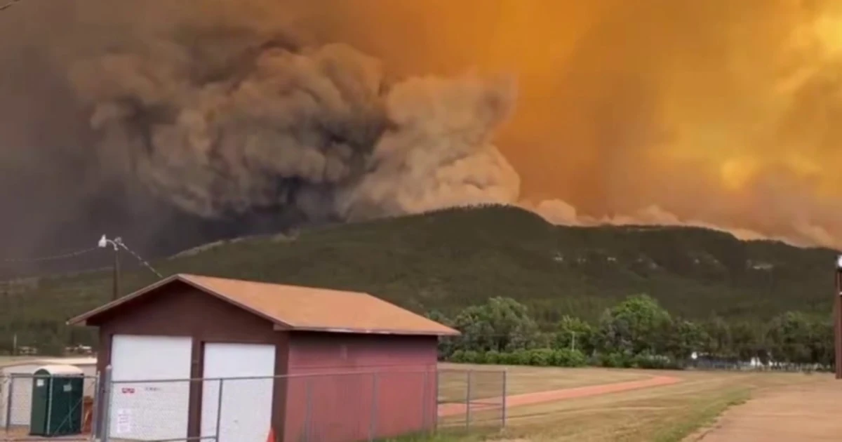 173 million people under extreme heat alerts as fires rage out west