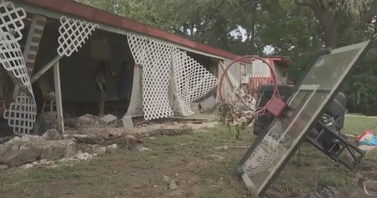 'There was no warning': Kerrville residents describe waking up to flooding