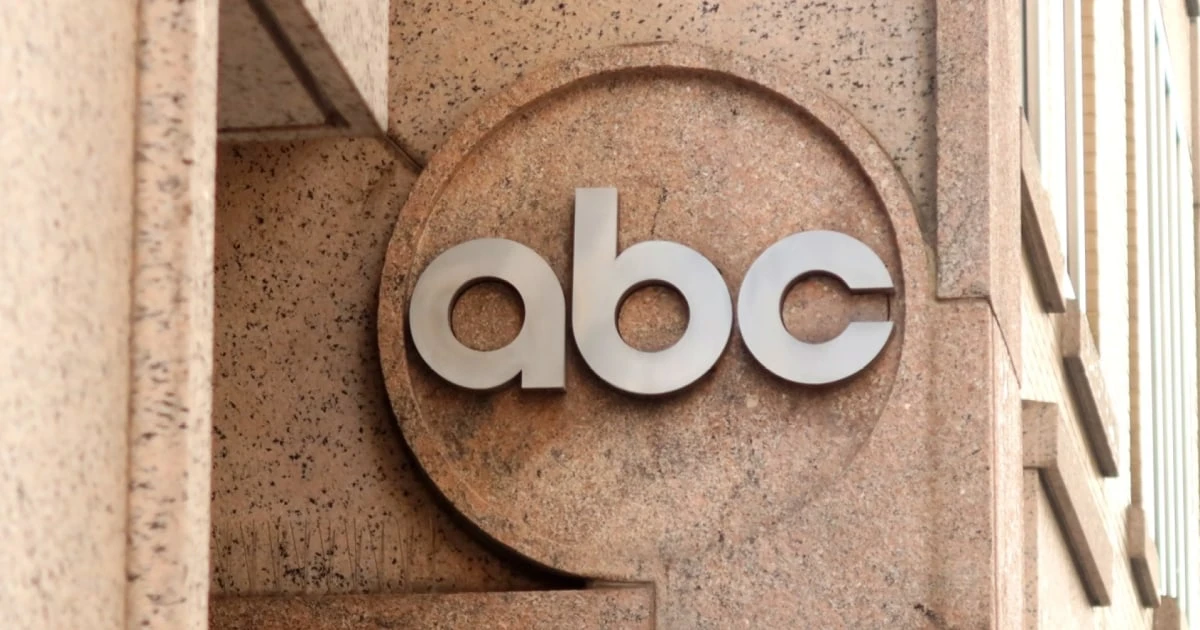FCC expected to order Disney stations to file broadcast license renewals early