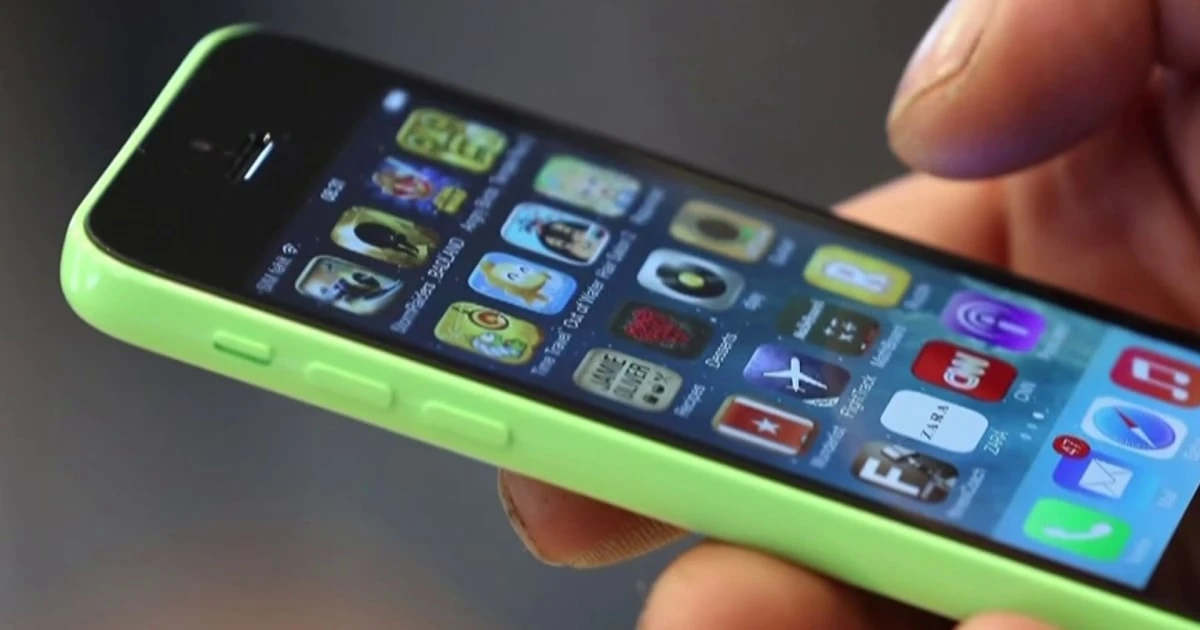 Gen Z sparks comeback for iPhone 5c on social media