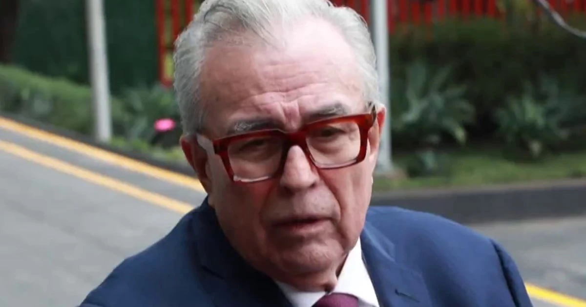 U.S. indicts current and former Mexican officials on accusations of aiding cartels