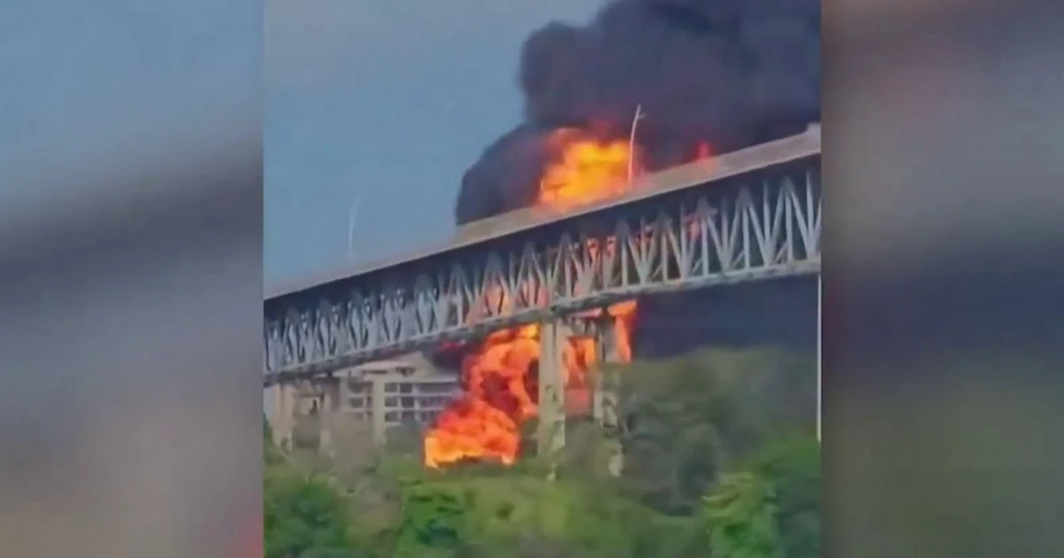 Deadly explosion rocks Panama Canal bridge