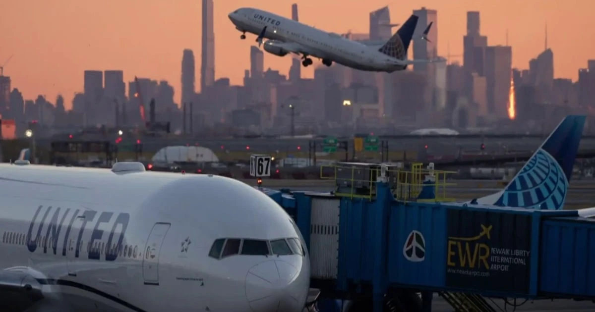 New Jersey governor asks Transportation Department for help with Newark airport issues