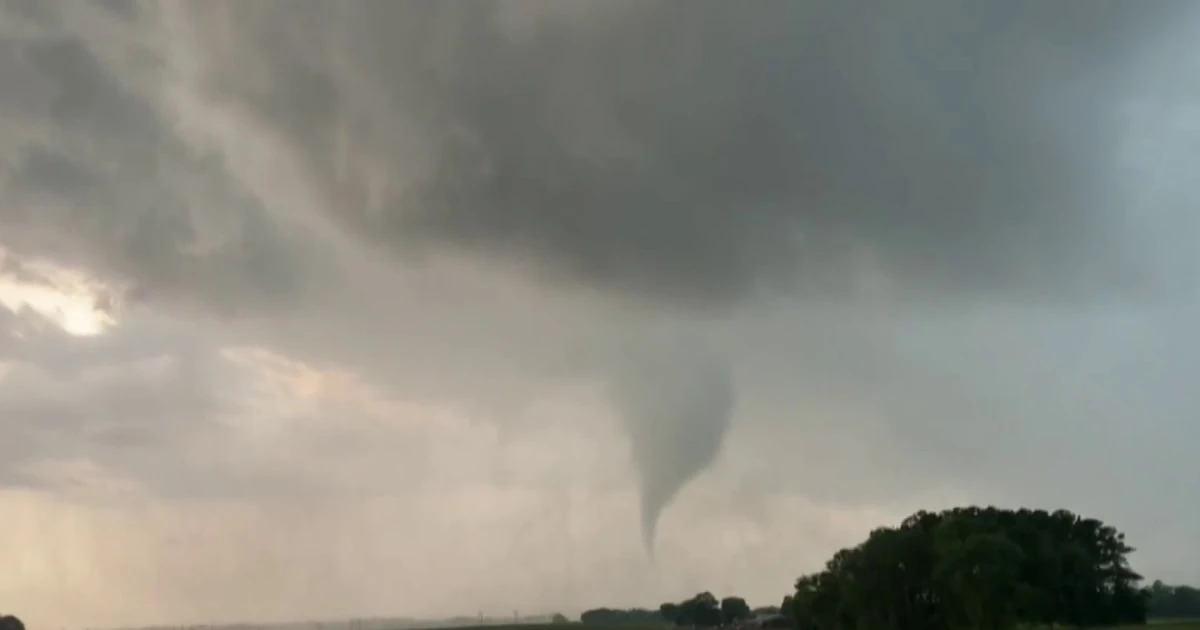 Multiple tornadoes slam Midwest and South