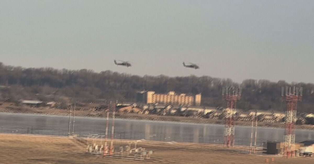 Footage shows how close Black Hawks fly to passenger plans near DCA