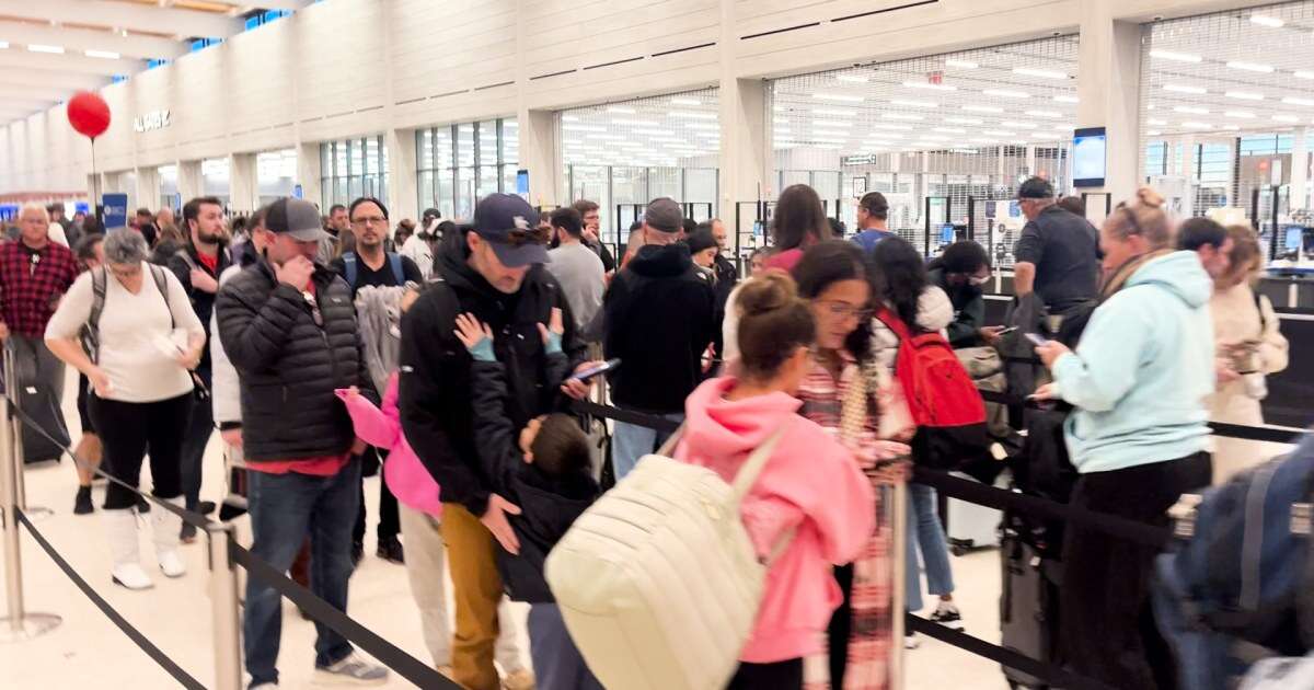 Passengers relieved as flights resume in Kansas City