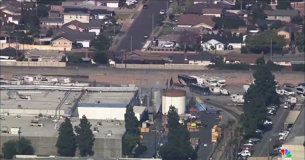 California crews race to avoid toxic chemical tank explosion