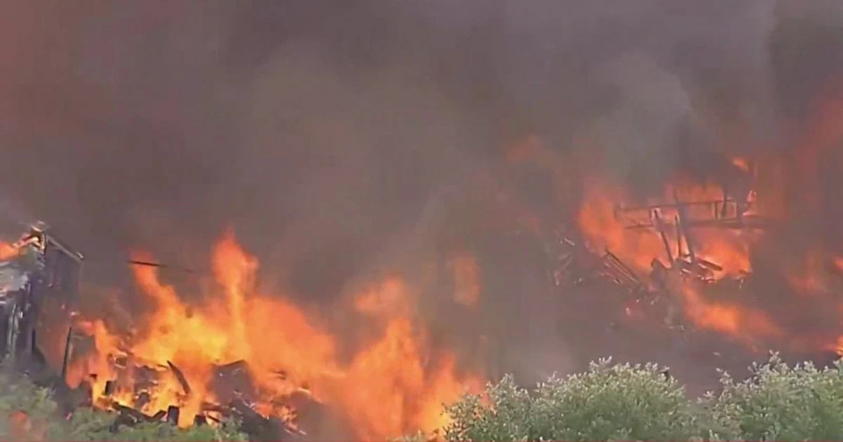 Deadly explosion at Dallas apartment complex