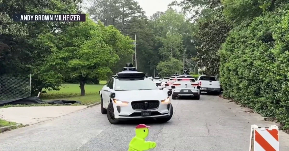Driverless Waymo taxis over-run Atlanta neighborhood