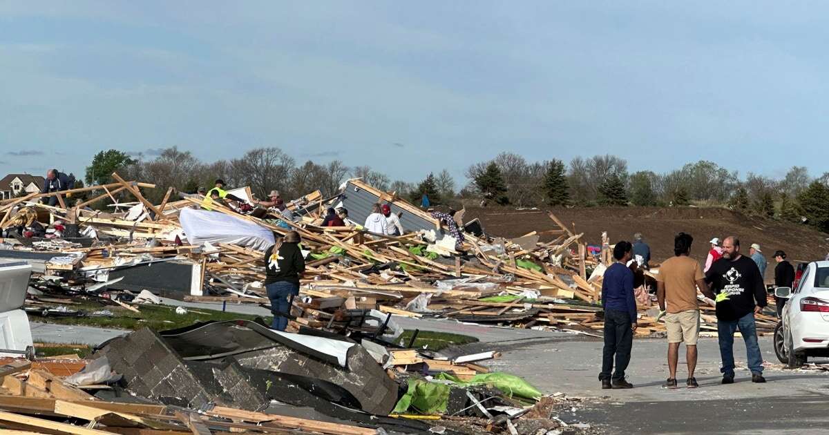 Footage shows devastation of tornado aftermath around Omaha