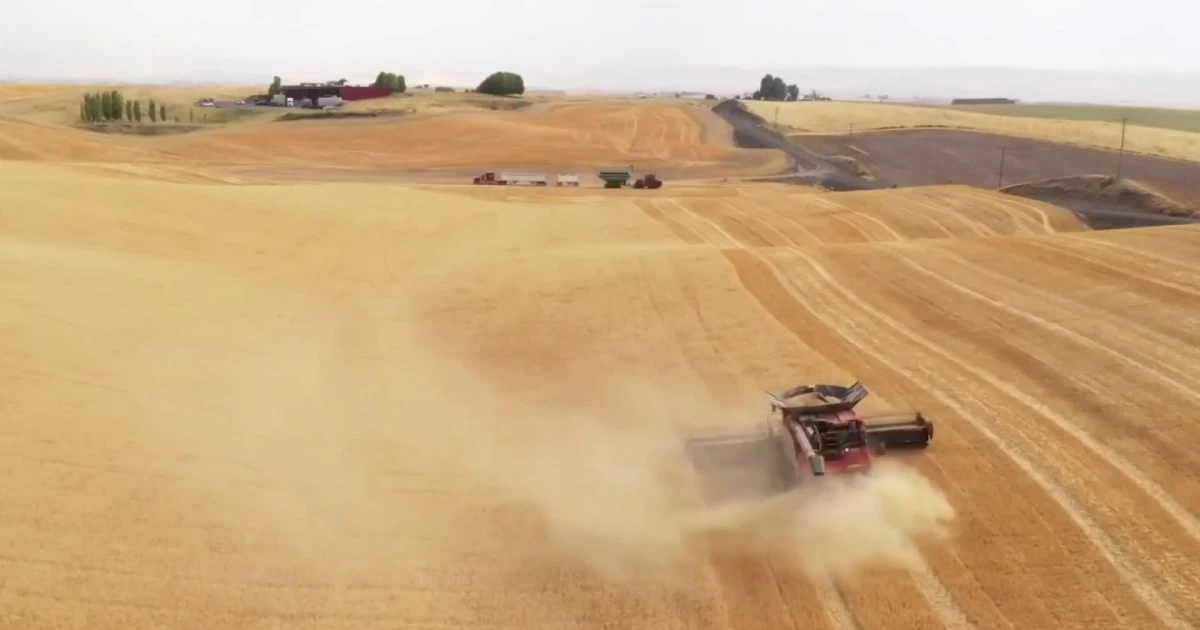 Farmers want California to change its autonomous tractor ban