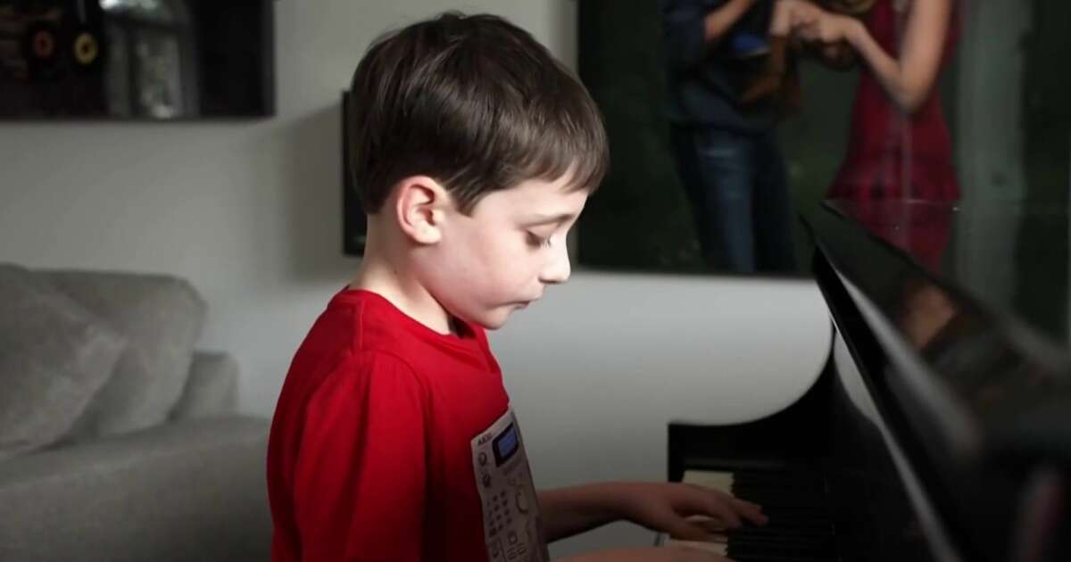 8-year-old prodigy 'Miles the Music Kid' leaves his mark on music world