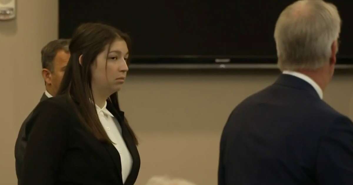 Woman accused of killing bride in DUI golf cart crash pleads guilty