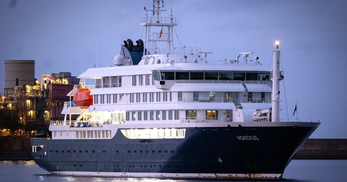 French Woman on Hantavirus-Hit Cruise Tests Positive