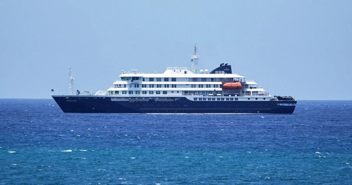 Passenger Stuck on Cruise With Hantavirus Outbreak Speaks Out