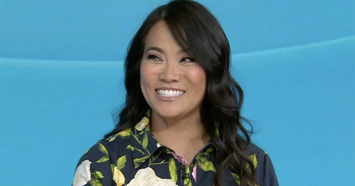 Dr. Pimple Popper Shares Quick Fixes for Zits, Prevention Tips