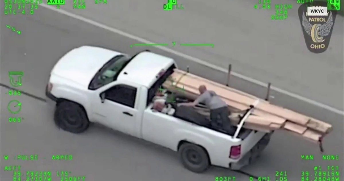 Man Throws Wood Boards at Police During High-Speed Chase