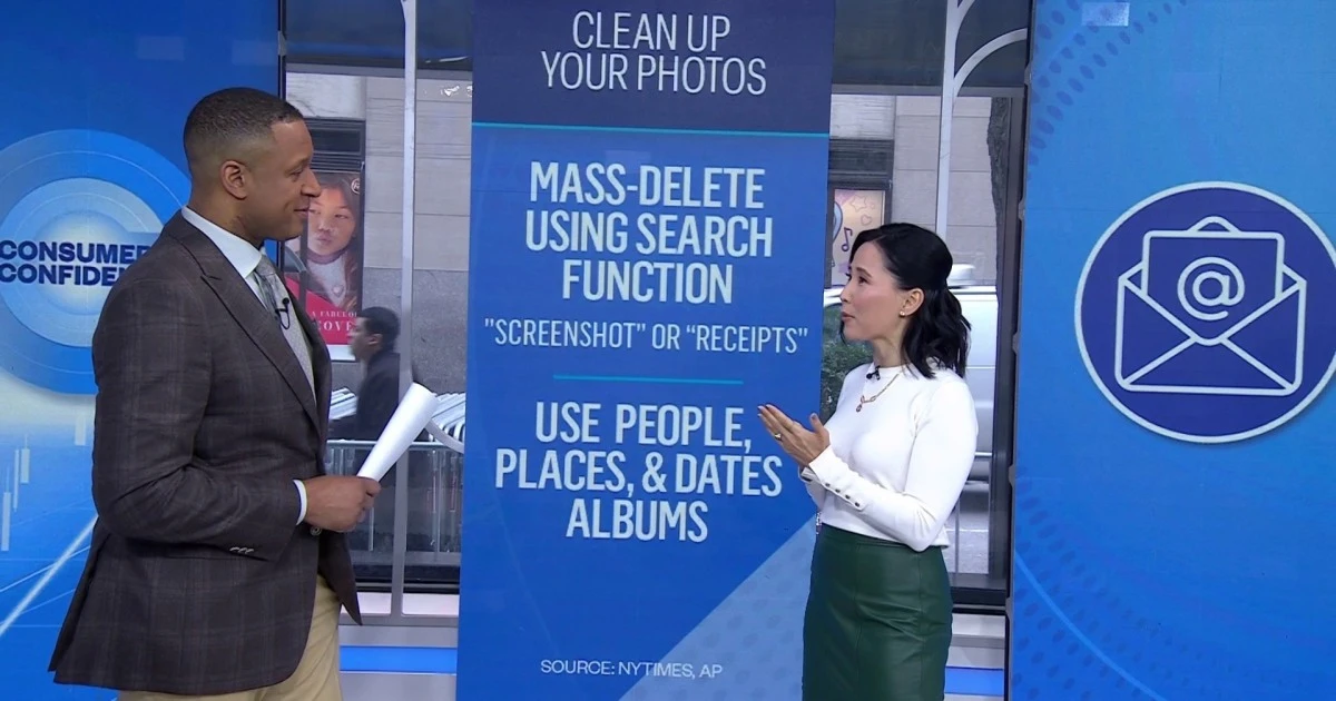 Give Your Phone a Digital Reset With These Decluttering Tips
