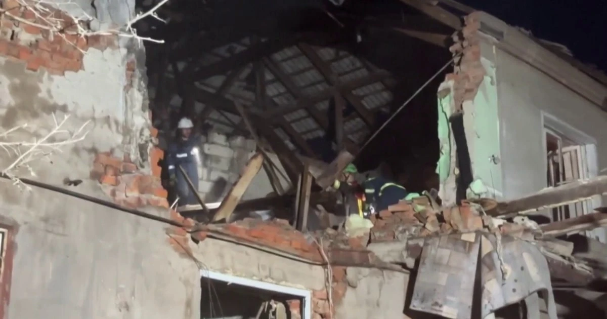 New Russian Airstrikes Add More Uncertainty on Push to End War