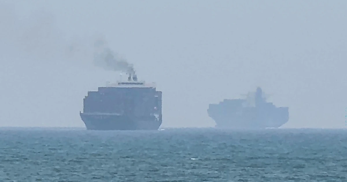 US-Iran Strikes Ease After Two Weeks of Constant Attacks
