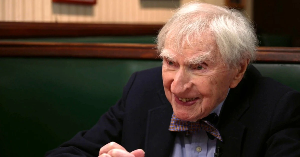 Meet the 102-Year-Old Cleveland Doctor — Who Is Still Working!
