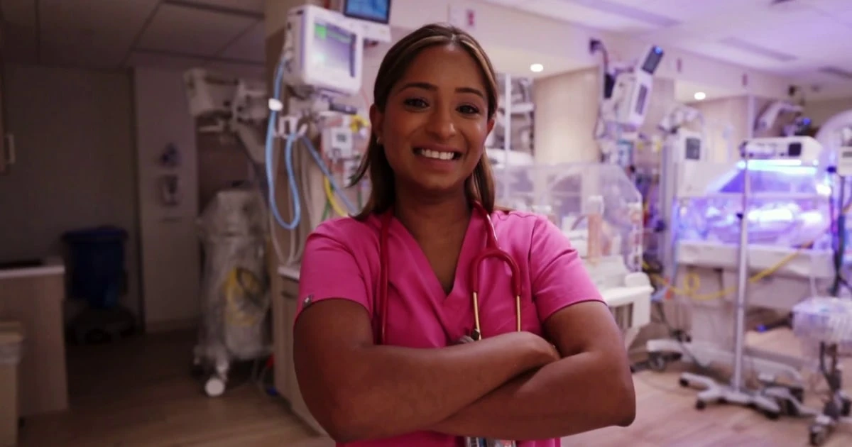 How this woman went from NICU baby to NICU mom to NICU nurse