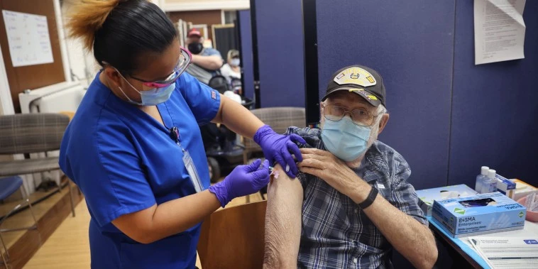 Covid booster shot's side effects similar to 2nd vaccine dose, CDC study finds