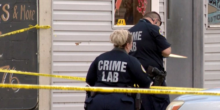 7 shot, 3 of them fatally, in St. Louis
