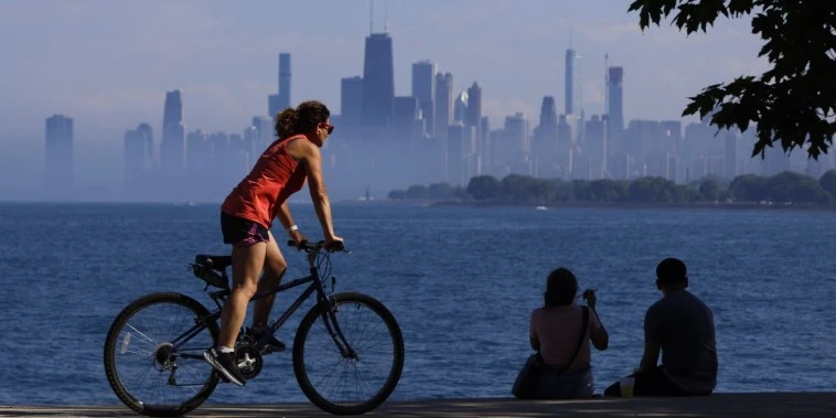Chicago set to lift all remaining restrictions as Covid cases drop