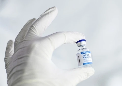 Justiça Federal suspende envio de doses da Pfizer para interior do Amazonas