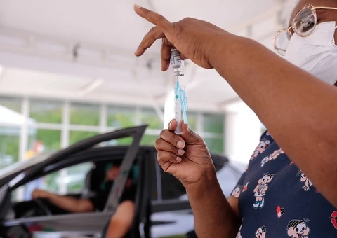 Mutirão deve vacinar 6mil pessoas de 30 a 49 anos em Tabatinga, no Amazonas