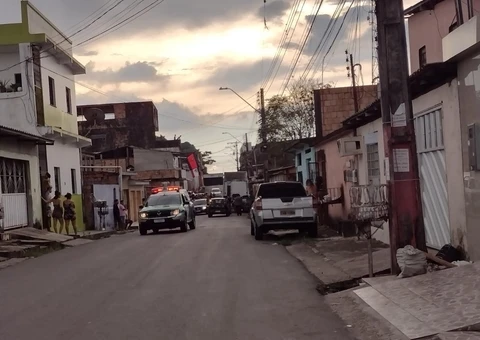 Tiroteio em festa de família deixa três baleados em Manaus