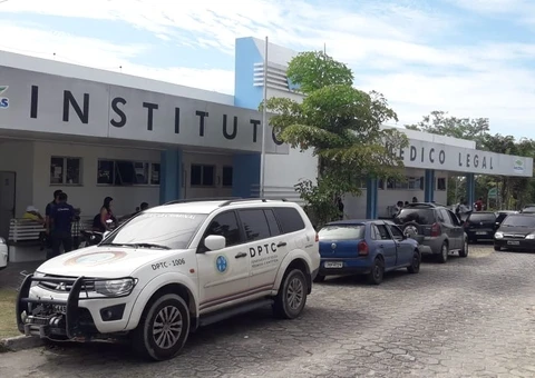 IML coleta DNA de pessoas enterradas como indigentes em Manaus
