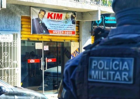 Cabeleireiro é brutalmente assassinado na frente de mulher em Manaus