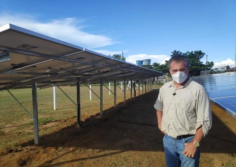 Comunidades ribeirinhas na Amazônia recebem sistema de energia solar
