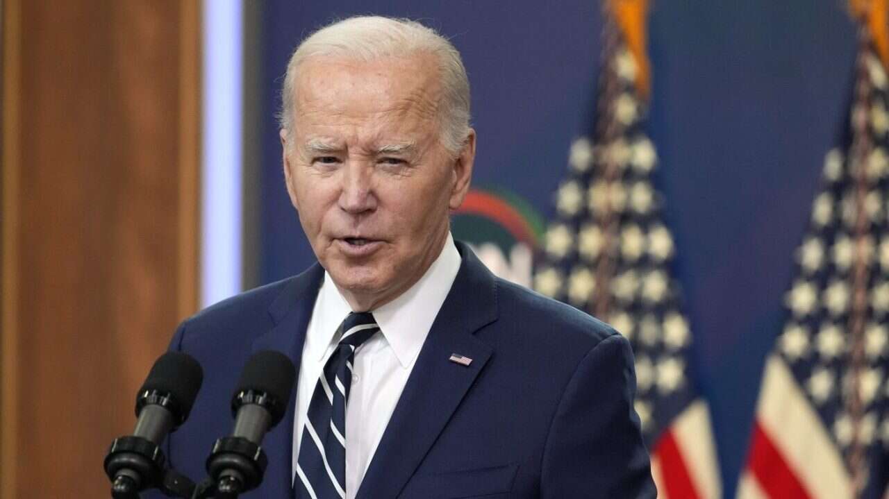 Biden backs Johnson plan for Ukraine, Israel; calls for vote this week