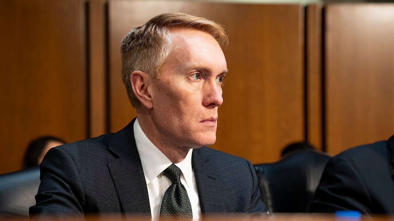 Lankford, post border battle, launches Senate GOP leadership bid 