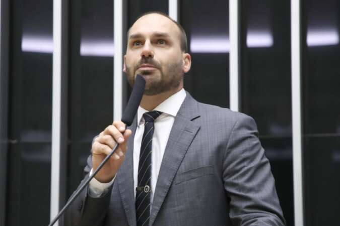 Eduardo Bolsonaro serÃ¡ presidente do PL para combater Moraes, diz Valdemar