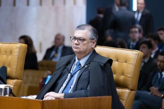 Dino dÃ¡ 10 dias para que Senado tambÃ©m explique emendas de comissÃ£o