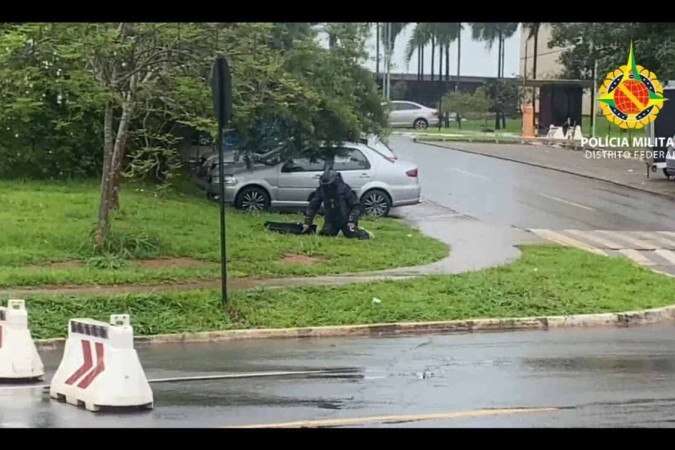 PMÂ descarta suspeita de bomba em mala encontradaÂ nos arredores do Congresso