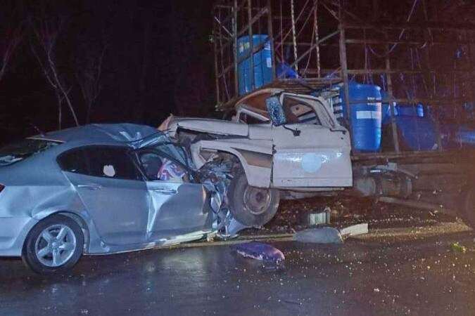 Quatro pessoas morrem em acidente com carro que invadiu pista contrÃ¡ria